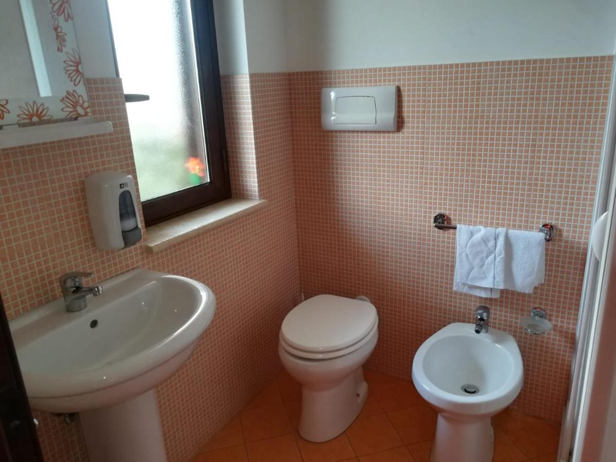 A Due Passi Dal Mare Bed & Breakfast Capo dʼOrlando Екстериор снимка