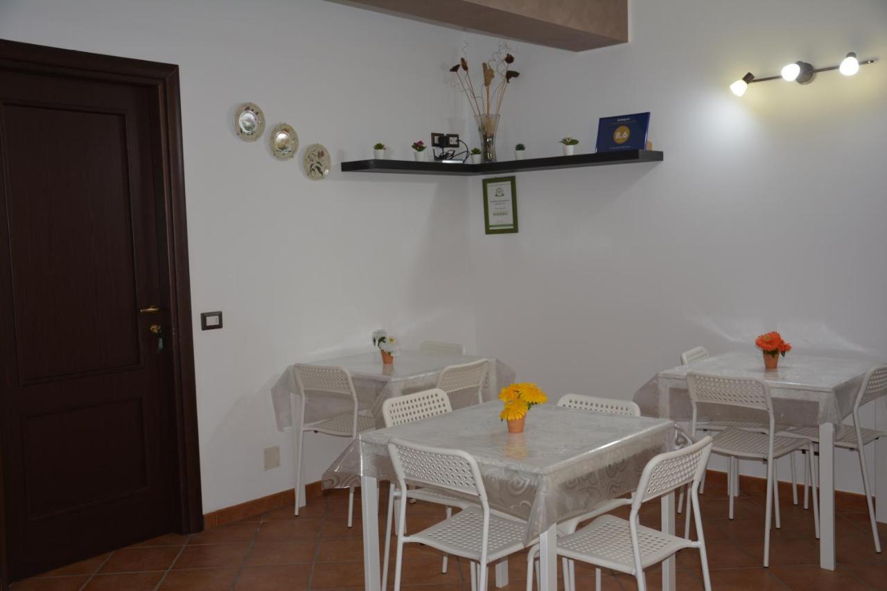 A Due Passi Dal Mare Bed & Breakfast Capo dʼOrlando Екстериор снимка